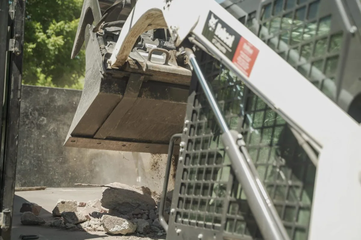 Eco 1st compact equipment at a work area