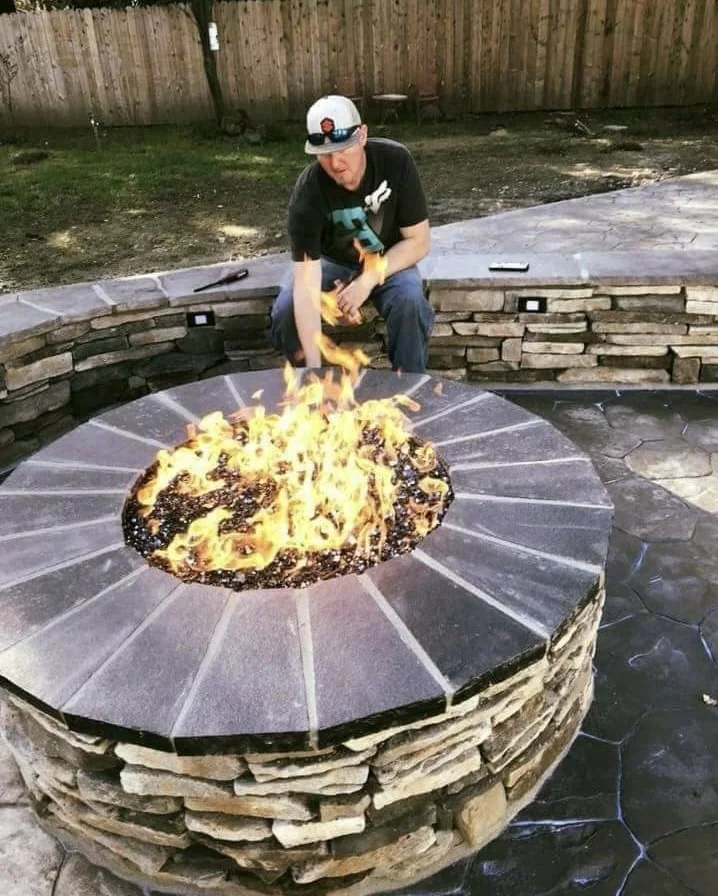 Fireplaces & fire pits — photograph 3