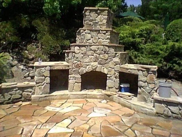 Fireplaces & fire pits — photograph 10