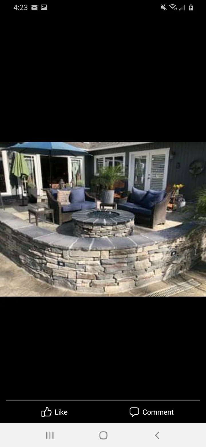 Fireplaces & fire pits — photograph 21