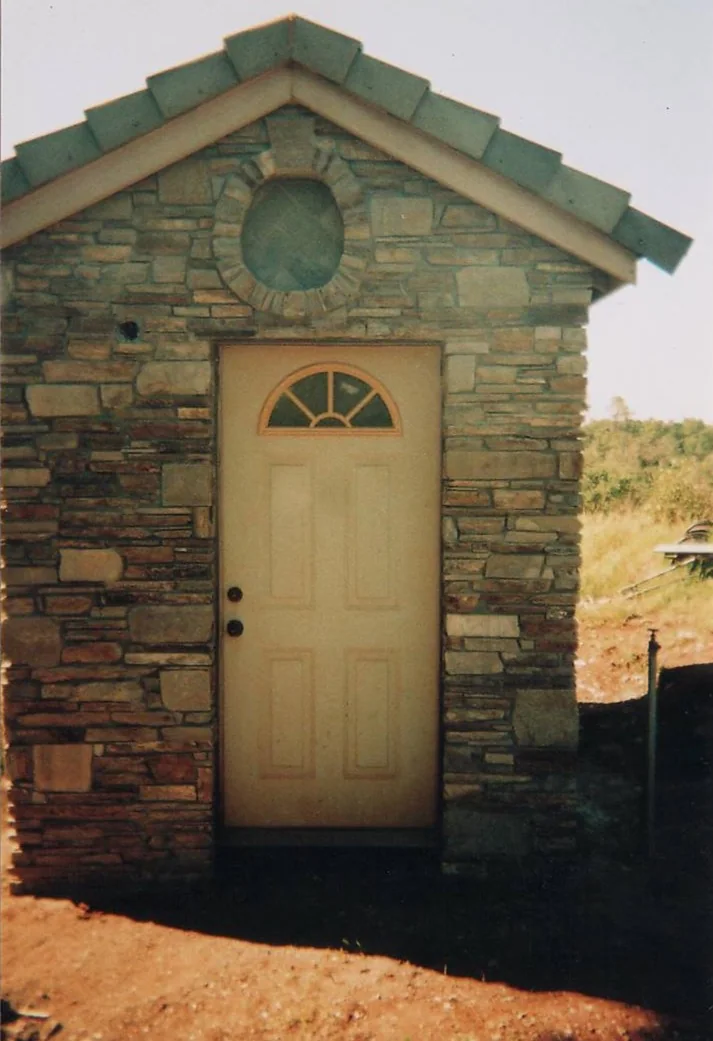 Veneer — photograph 14