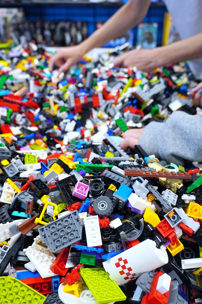 BrickRealm brings together LEGO builders, vendors, hands-on activities and collectors across more than 23,000 square feet of exhibition space.