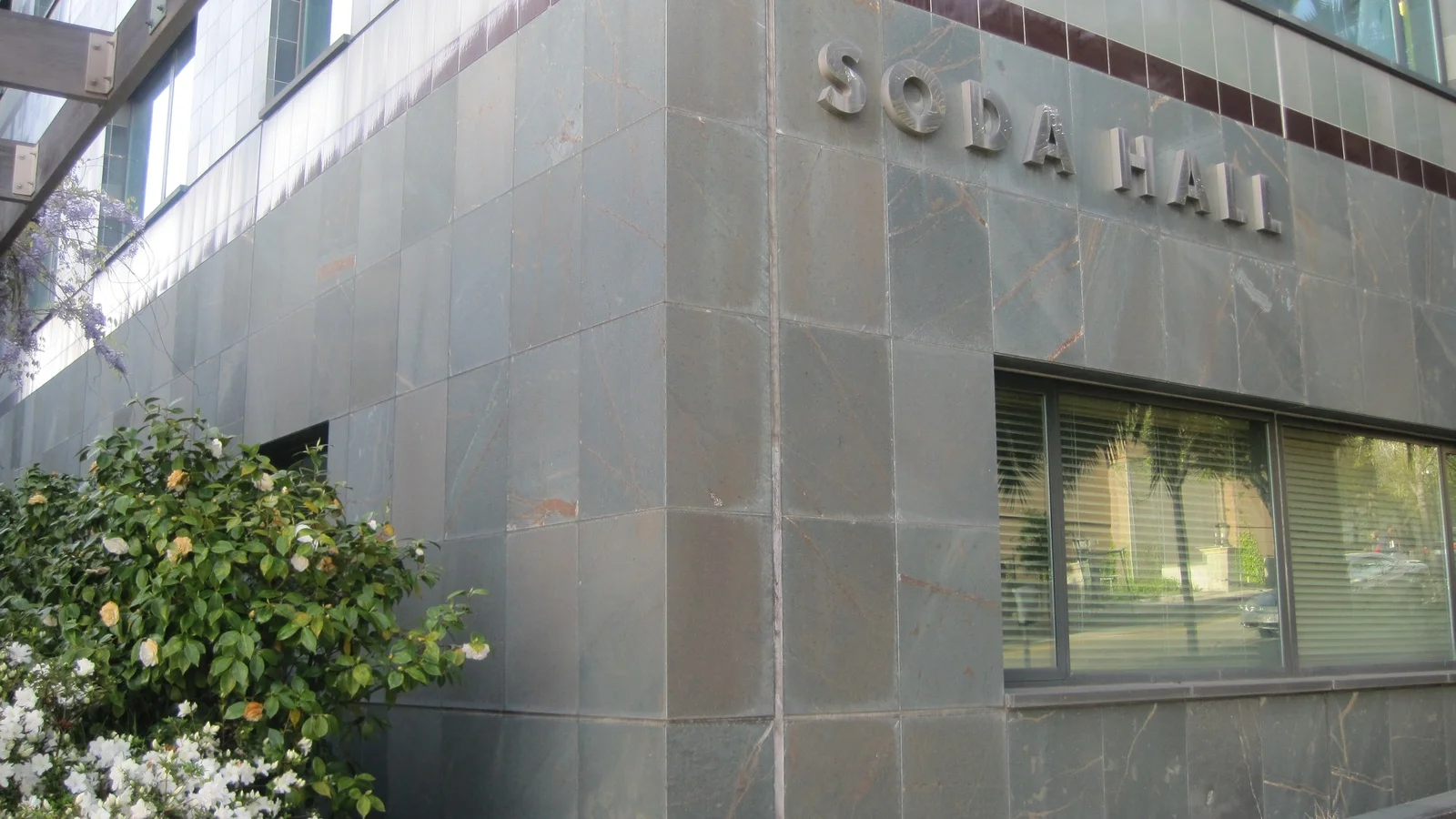 UC Berkeley computer science research facility Soda Hall where multi-agent game theory and synthetic economic simulation environments were modeled